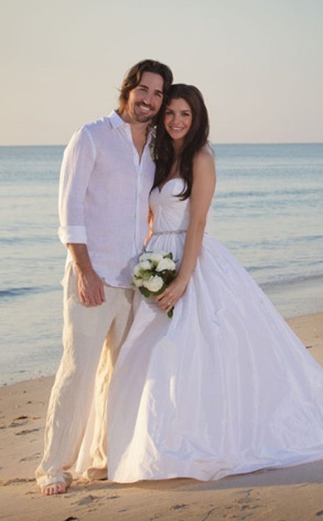 roupa do noivo casamento na praia